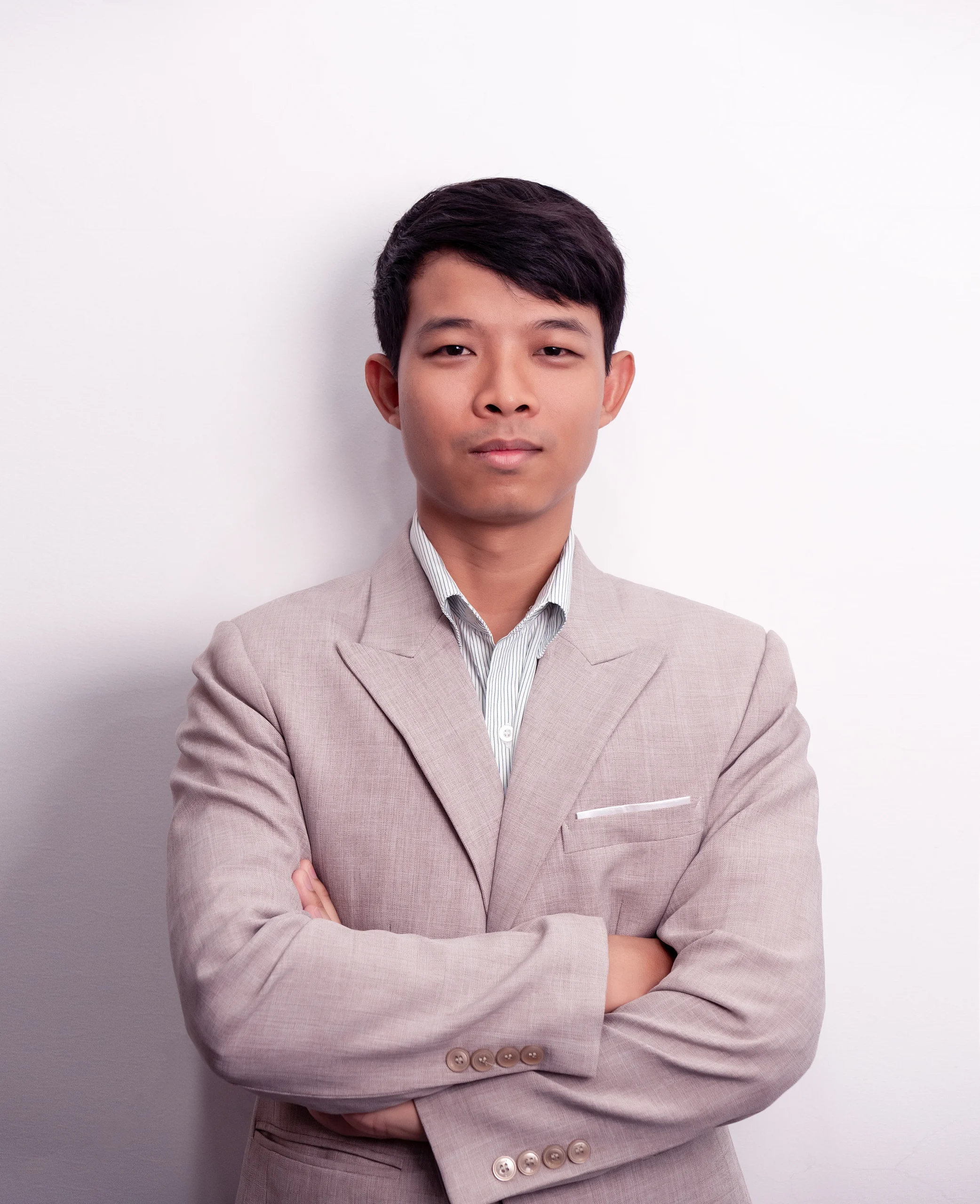 The Dedicated Professionals Behind Interfresh 7 250329 InterProfile 32 Edit scaled